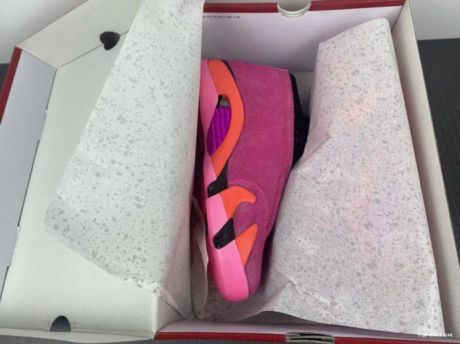 HYPE Retro Low Shocking (W) DH4121-600 Pink Jordan 14 0718